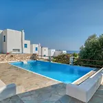 Cycladic Two Bedrooms House With Shared Pool Lägenhet