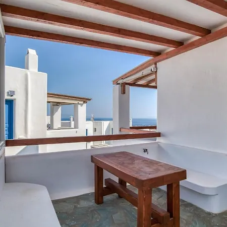 Cycladic Two Bedrooms House With Shared Pool *
