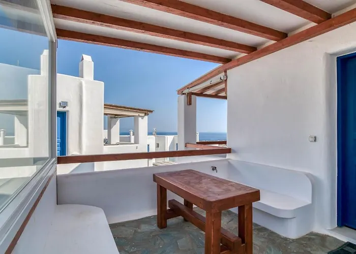 Cycladic Two Bedrooms House With Shared Pool *